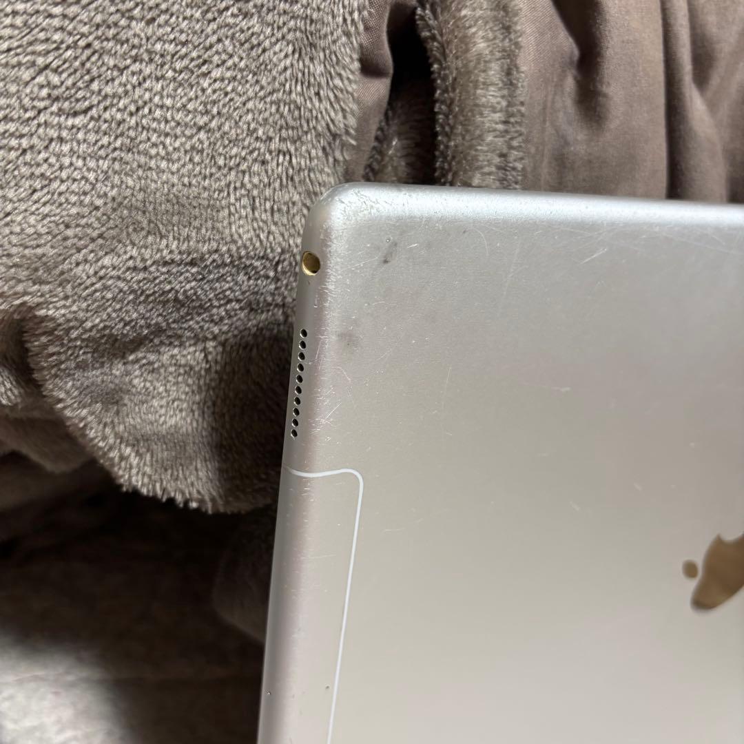 Apple iPad Pro12.9インチ 第二世代 ✧ シルバー ✧