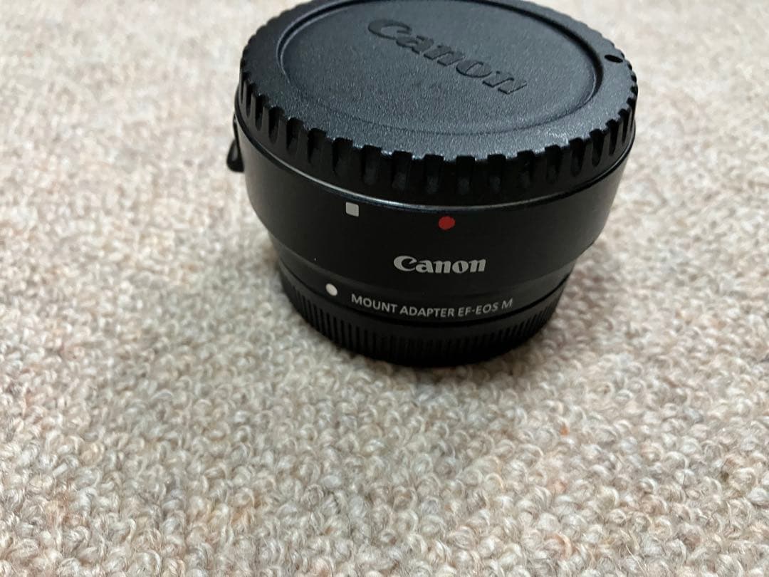 EOS M6 Mark II (シルバー) とレンズ4本 その他アクセサリー