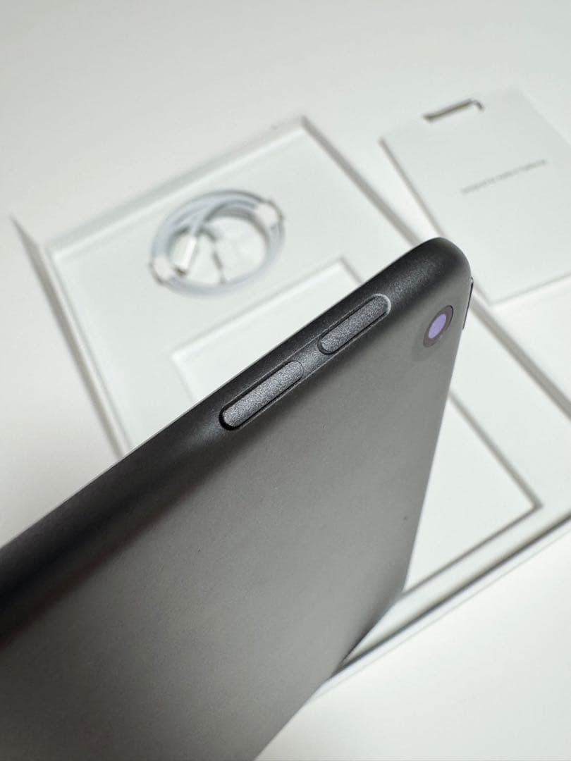 ⭐︎美品 Apple iPad mini 5 Wi-Fiモデル MUQW2J/A