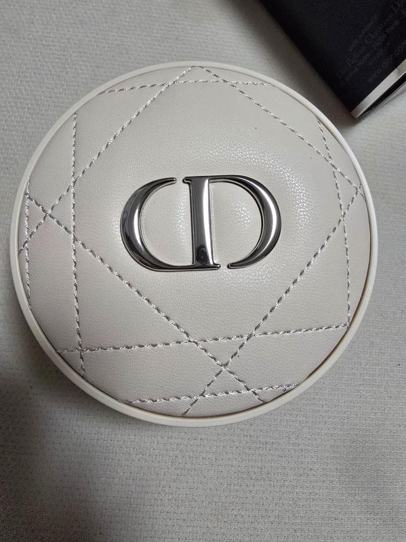 Dior Forever Cushion Powder ミネラルグロウ 19g