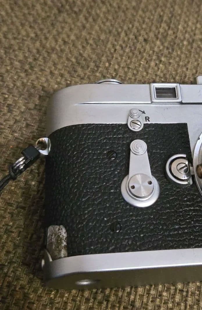 Leica M3 シングルストローク ボディ + フォクトレンダー VC 露出計
