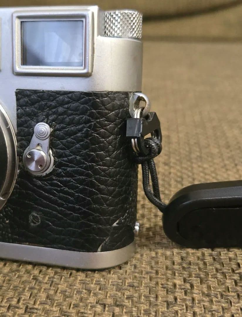 Leica M3 シングルストローク ボディ + フォクトレンダー VC 露出計