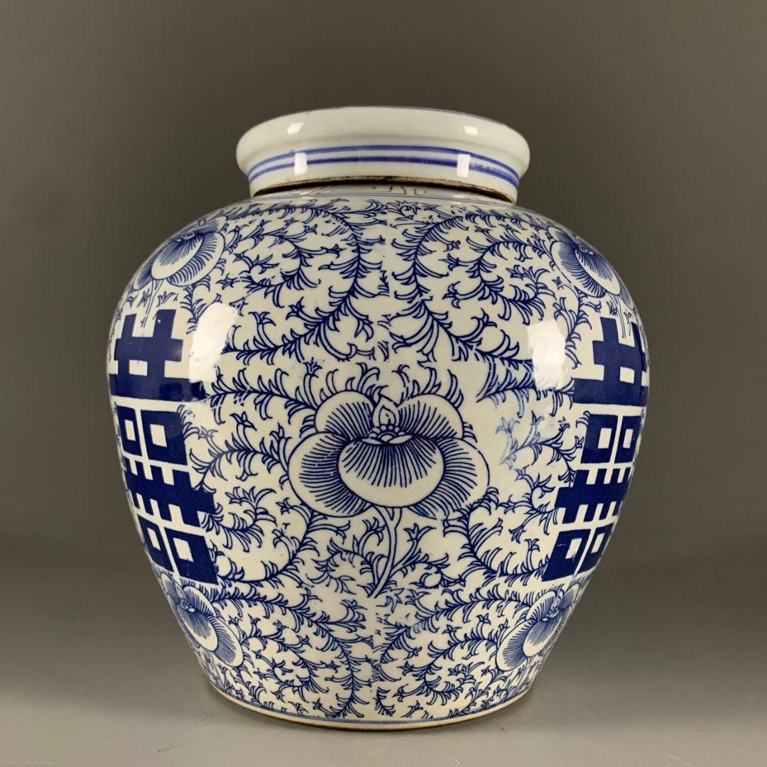 青花喜字缶 景徳鎮 陶磁器 装飾品 現代工芸品 美術品 置物