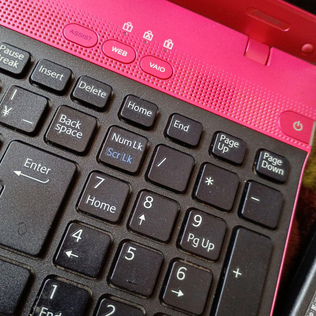 ジャンク品●SONY VAIO ノートパソコン PCG－71311N レッド●