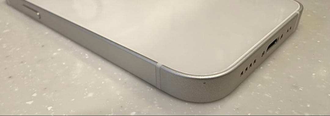 【箱付き】iPhone12 mini 256G ホワイトSIMフリー