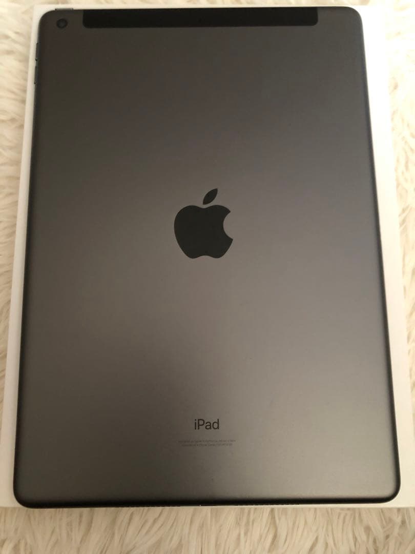 【即購入OK】iPad 第9世代 セルラーモデル【極美品】 #3 【付属品】