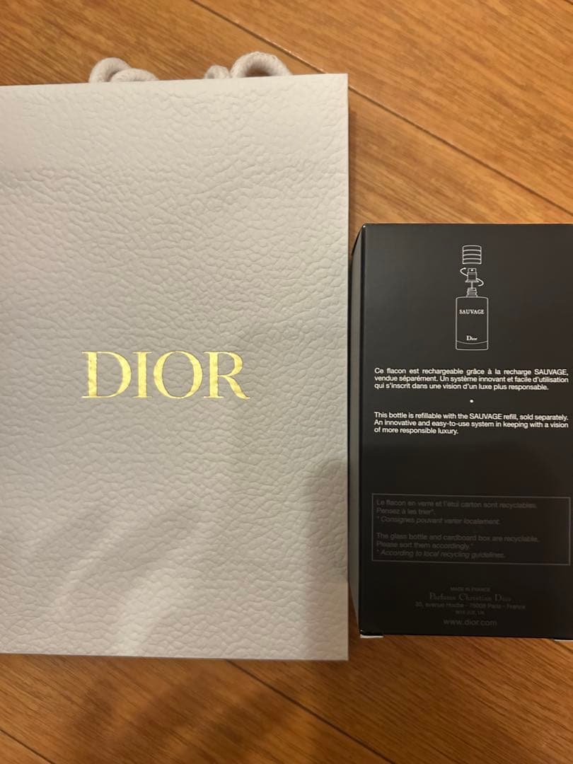 クリスチャンディオール ソヴァージュ オードパルファム 100mL
