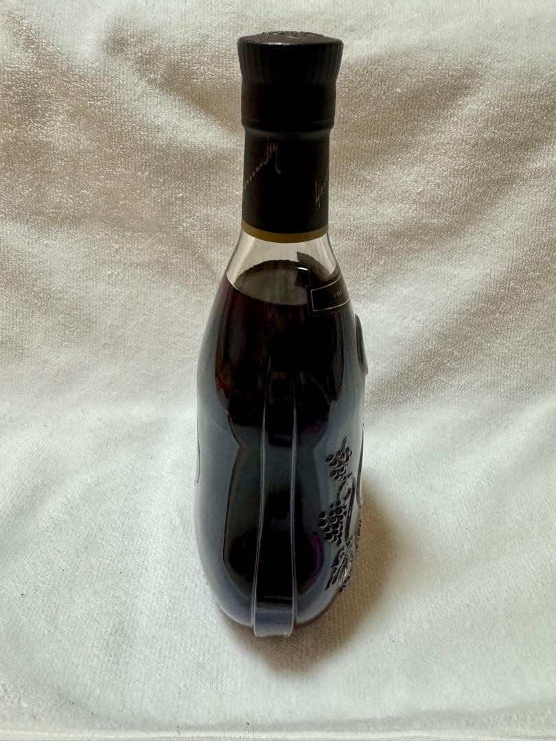 Hennessy X.O 700ml 未開栓　箱無し　ボトル傷有り