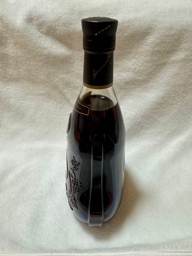 Hennessy X.O 700ml 未開栓　箱無し　ボトル傷有り