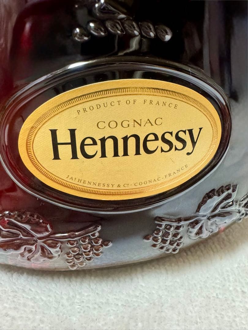 Hennessy X.O 700ml 未開栓　箱無し　ボトル傷有り