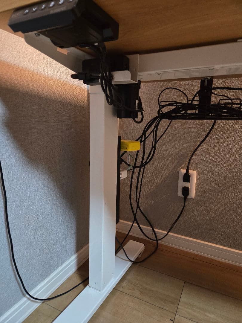 電動式昇降デスク　FlexiSpot　EF1セット(脚ホワイト/天板メープル)