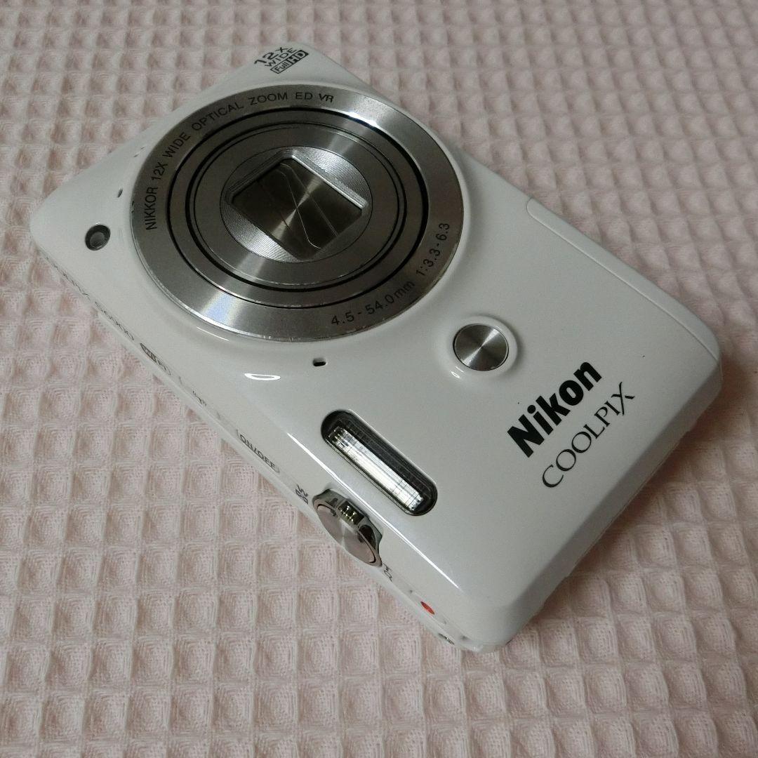 S6900 Nikon ホワイト