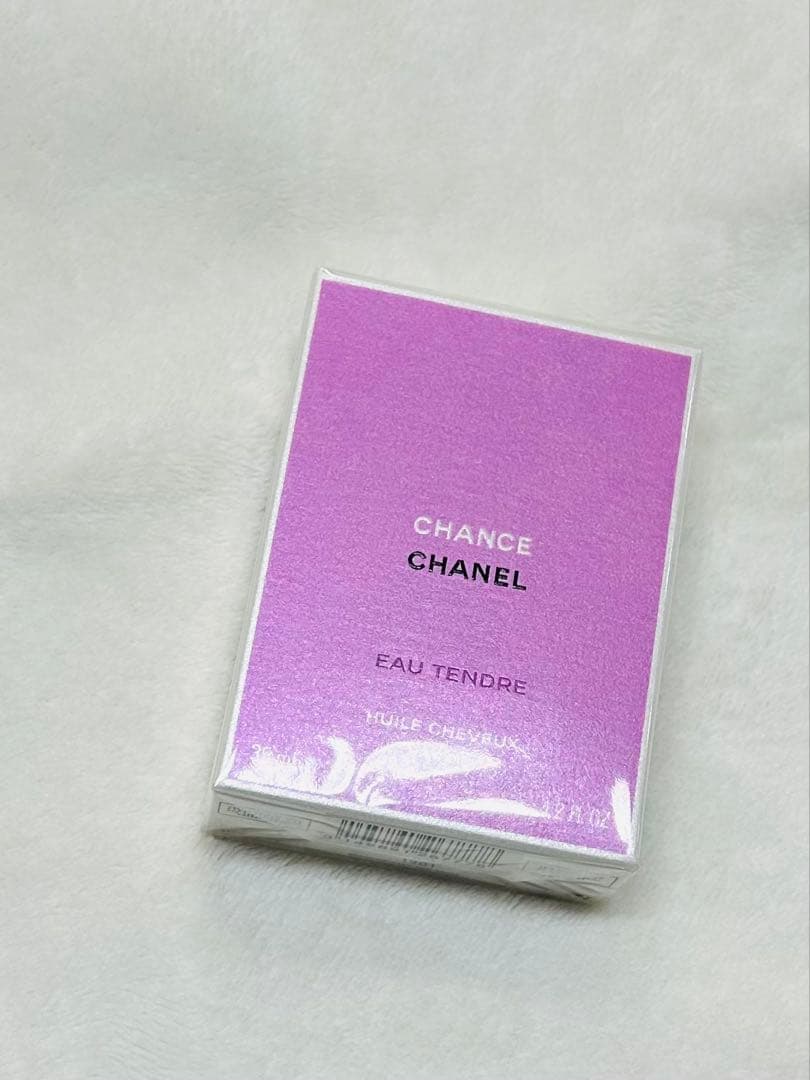 新品！CHANEL Eau Tendre ヘアオイル 30ml ポーチ付き