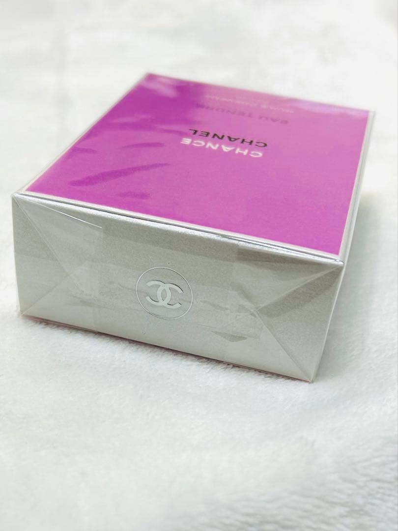 新品！CHANEL Eau Tendre ヘアオイル 30ml ポーチ付き