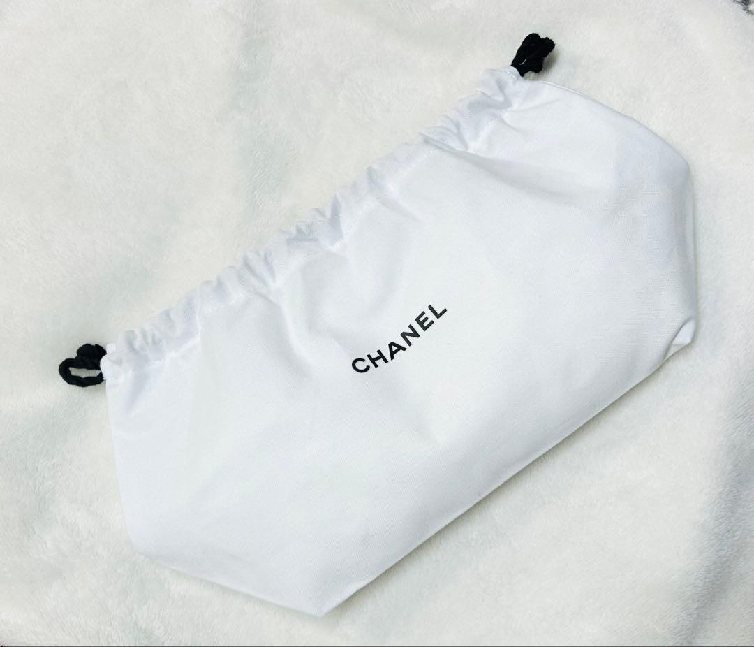 新品！CHANEL Eau Tendre ヘアオイル 30ml ポーチ付き