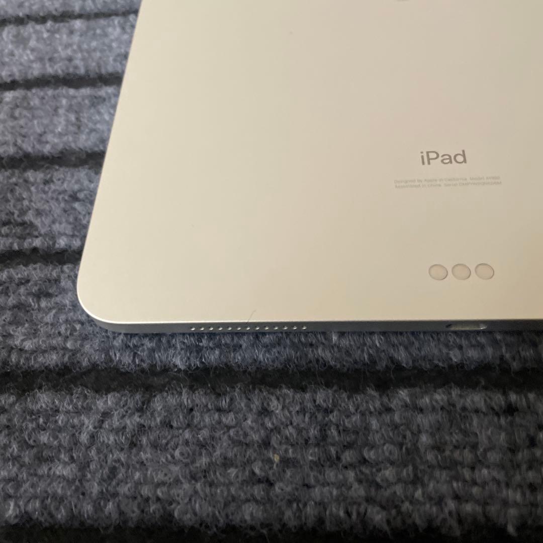 77 iPad Pro 11インチ 1世代 Wi-Fi 256GB シルバー