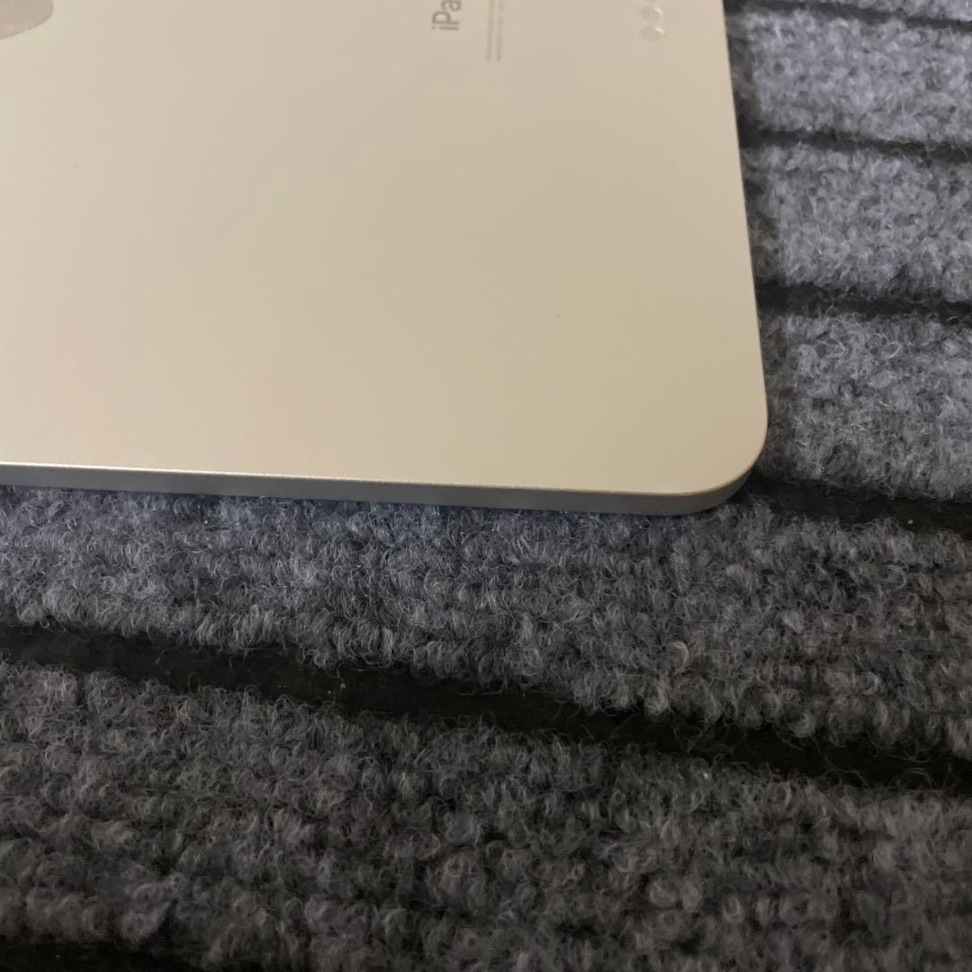 77 iPad Pro 11インチ 1世代 Wi-Fi 256GB シルバー
