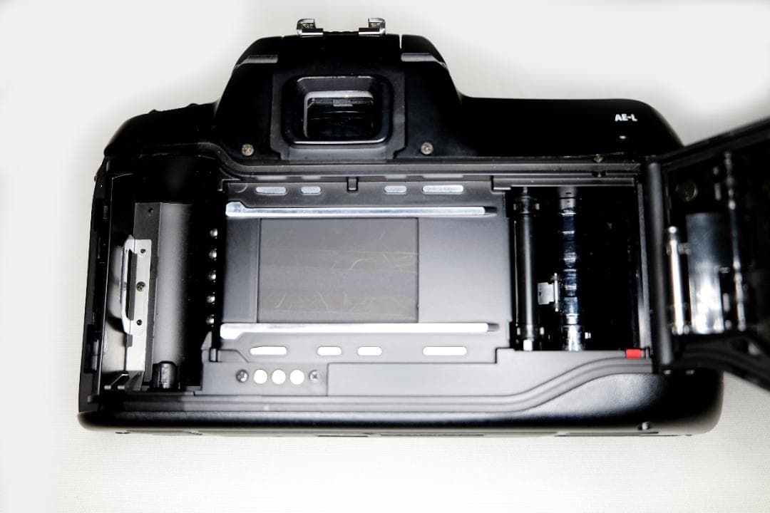 Nikon F50 純正レンズ純正フード純正フィルター純正ストラップ、美品稼働品