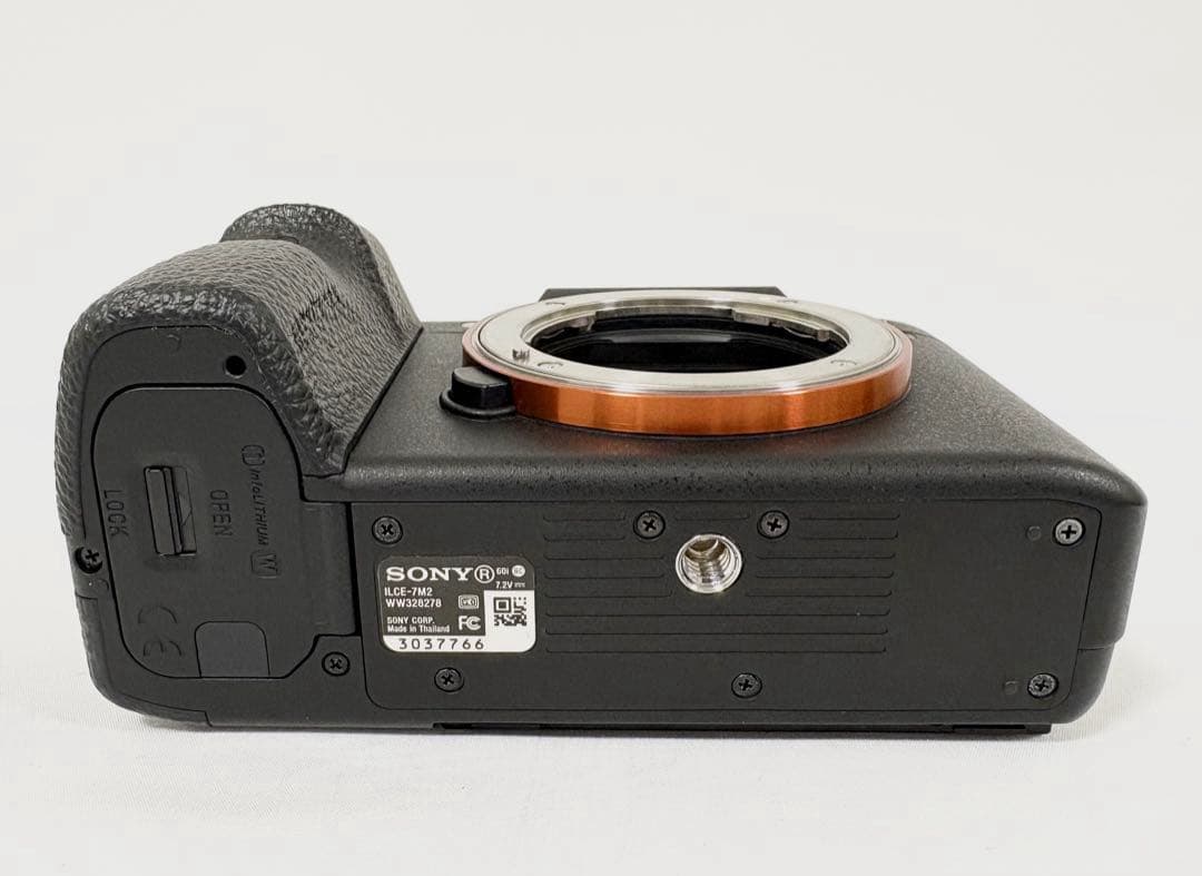 美品【SC:1,592】 SONY α7 II ILCE-7M2 28-70mm