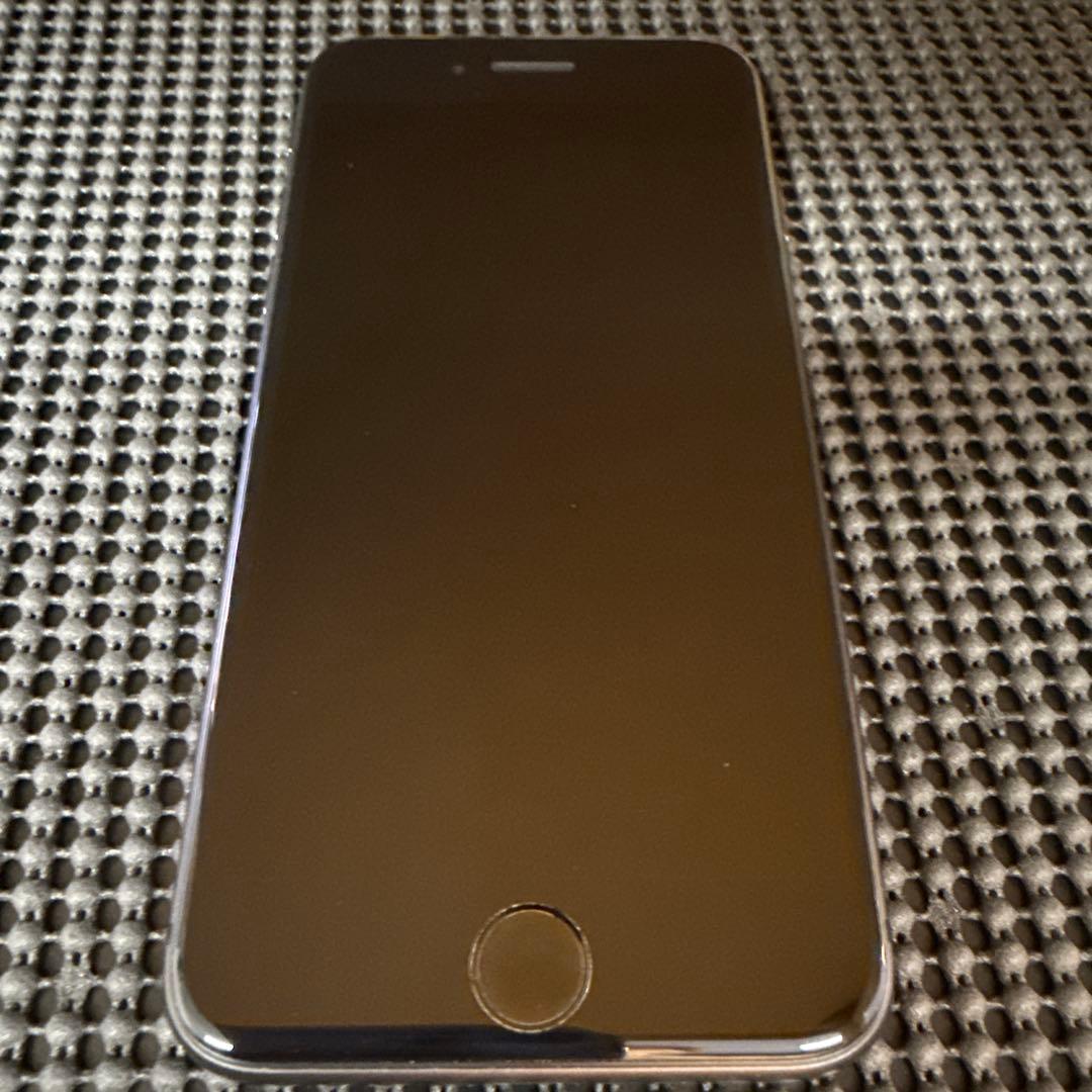 iPhone 8 64GB スペースグレー SIMフリー バッテリー100%
