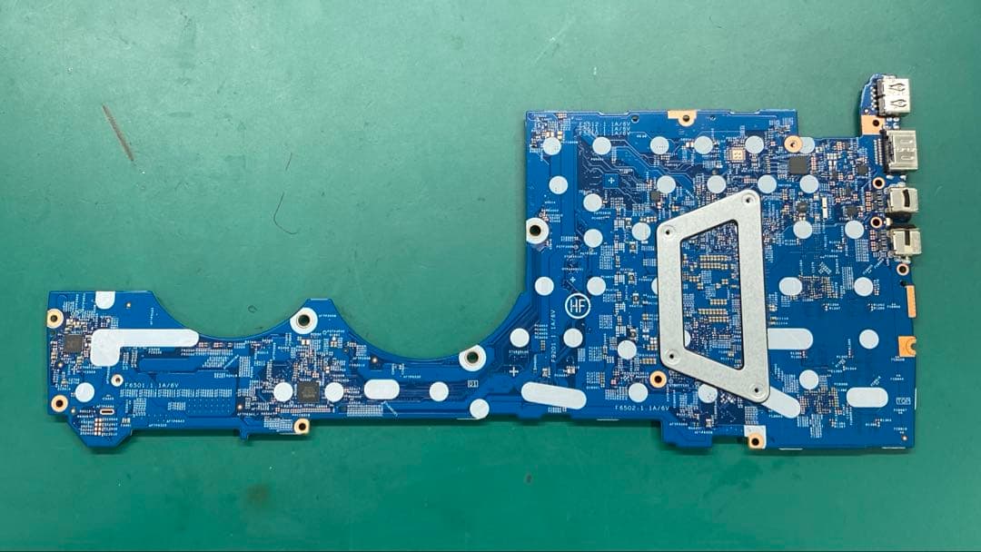 ジャンク HP Pavilion Plus 14 Core i7/16GB
