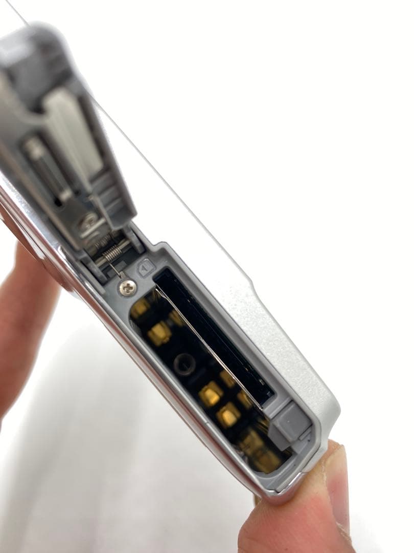 CASIO EXILIM EX-Z550 1400万画素コンパクトデジタルカメラ