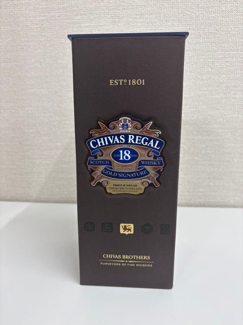 ウイスキー Chivas Regal 18 Gold Signature 750ml