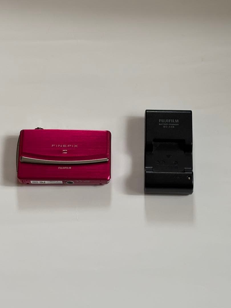 Fujifilm FinePix Z ピンク