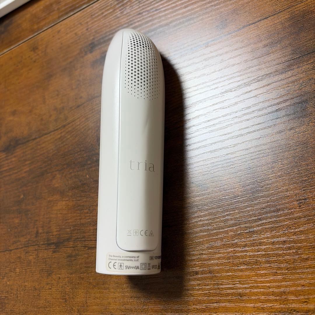 tria 脱毛器 ホワイト 充電式
