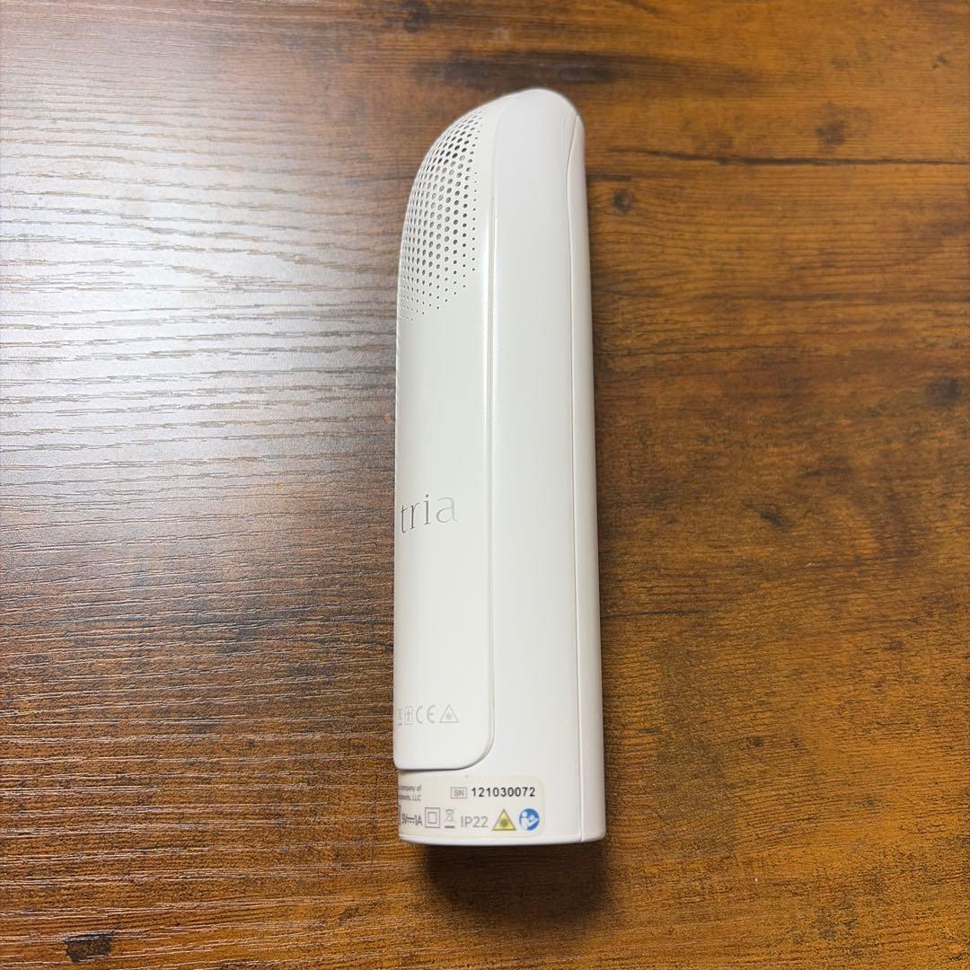 tria 脱毛器 ホワイト 充電式