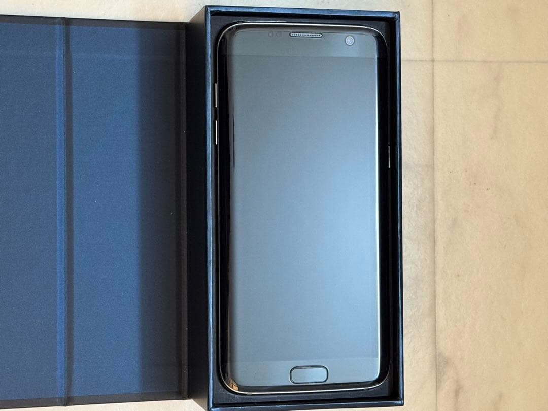Galaxy S7 edge docomo SC-02H【ジャンク品】