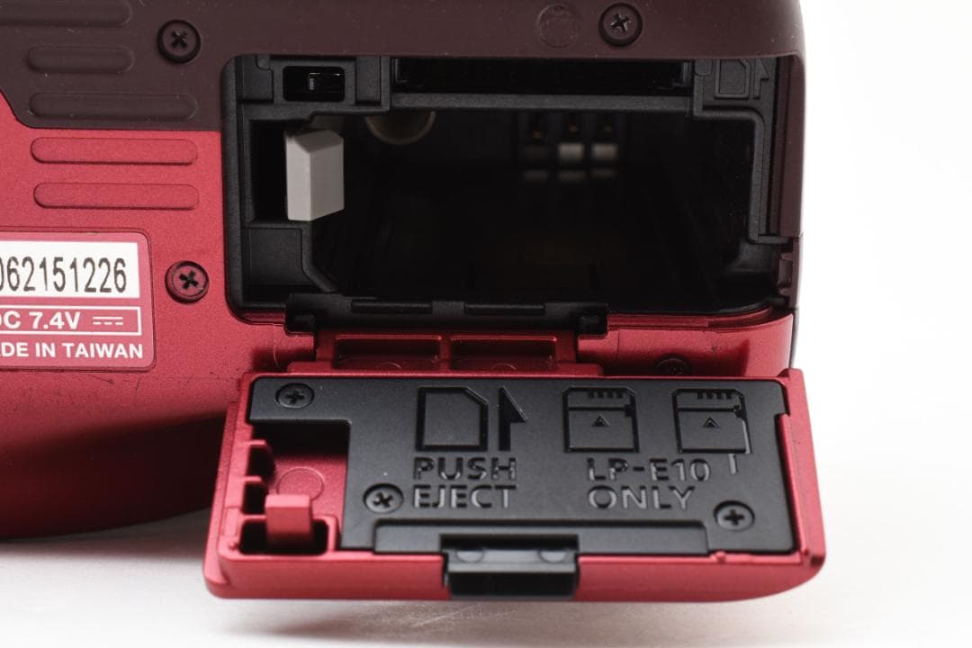 【美品】Canon キャノン Kiss X50 Wレンズセット　✨お得セットつき