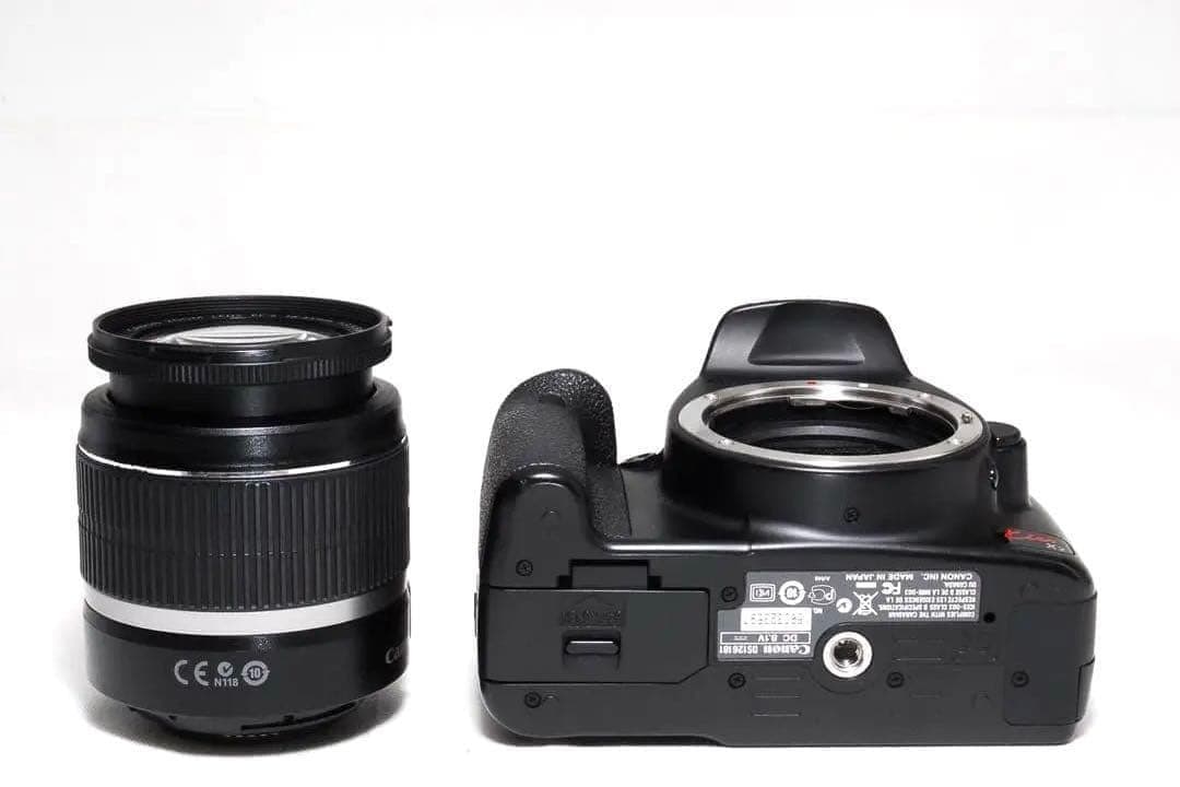 ショット数少なめ⭐️ Canon Kiss X2 デジタル一眼レフ スマホ転送
