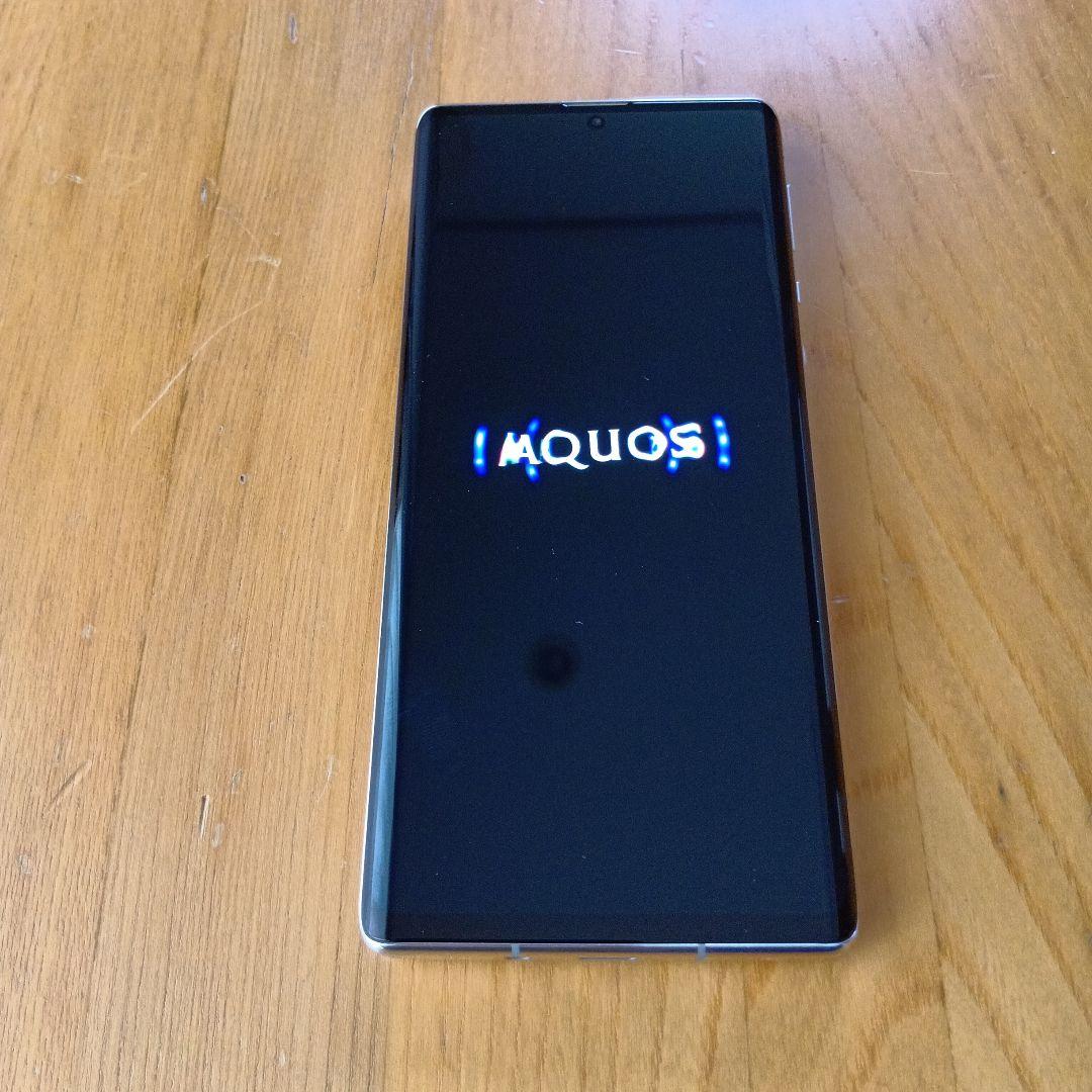 AQUOS SH-51B 5G ホワイト128GB本体のみ