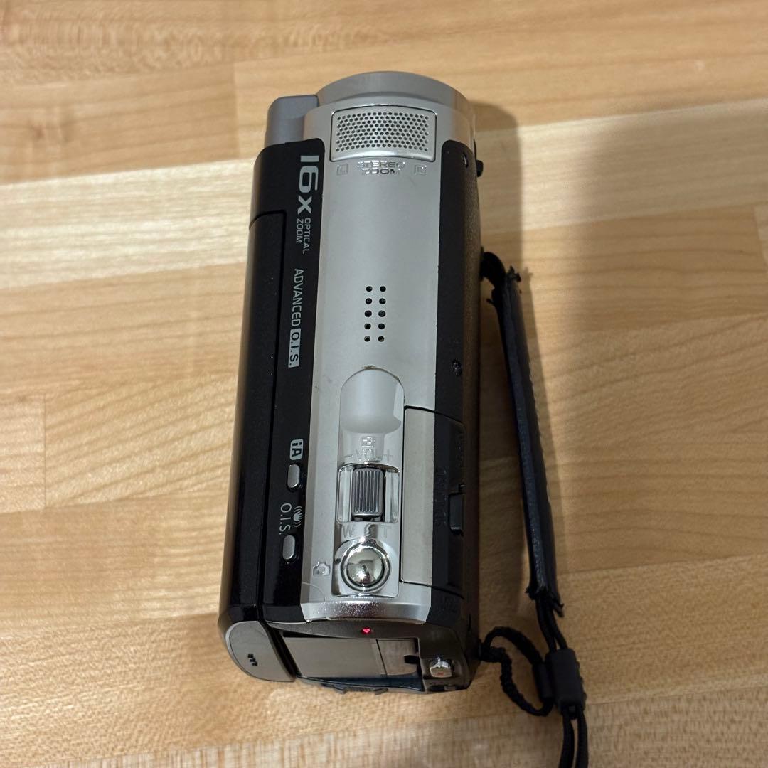 Panasonic HDC-TM30 ビデオカメラ