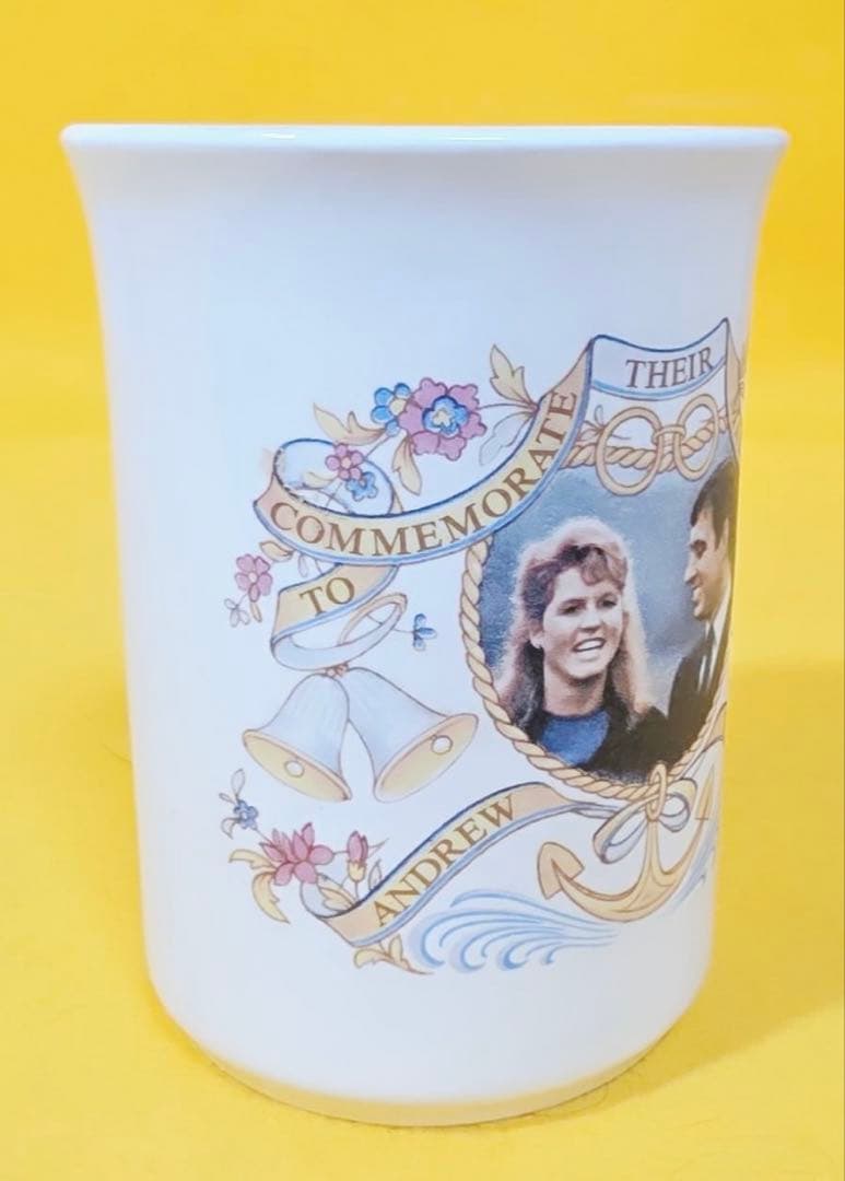 1986年イギリス製アンドルー王子セーラ王女結婚記念マグカップヴィンテージ陶器