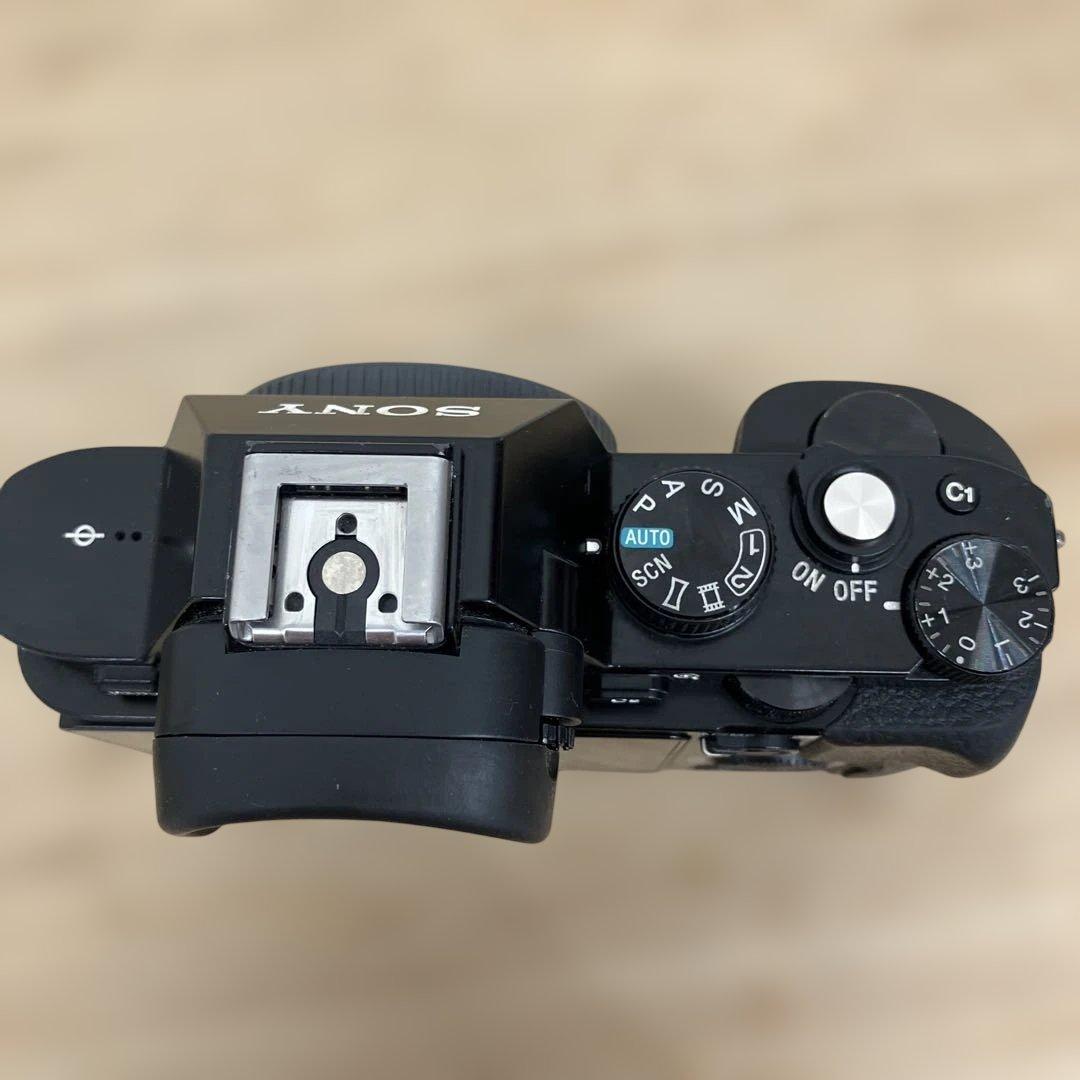 SONY α7 ILCE-7 ミラーレス一眼カメラ バッテリー・充電器2個付き