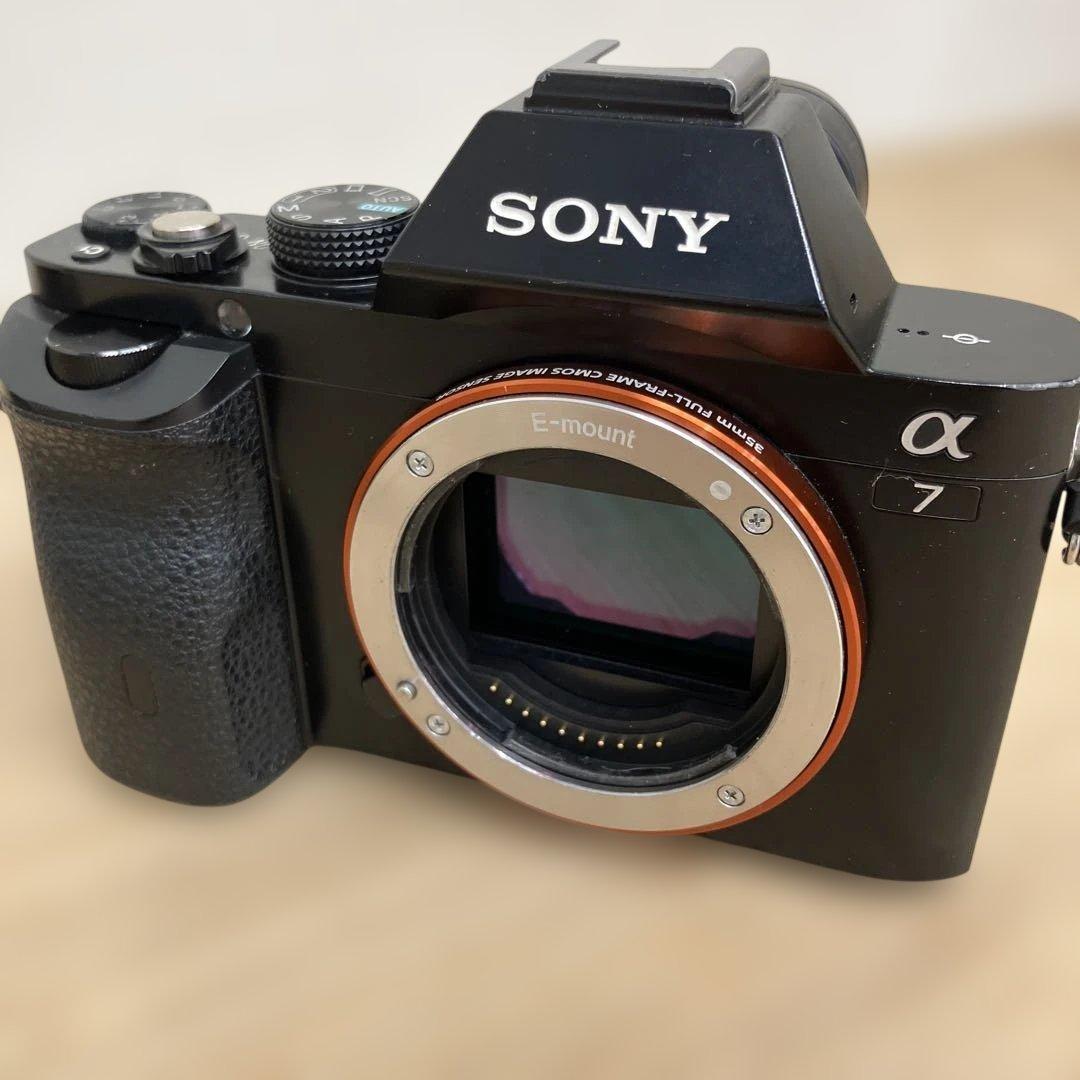 SONY α7 ILCE-7 ミラーレス一眼カメラ バッテリー・充電器2個付き
