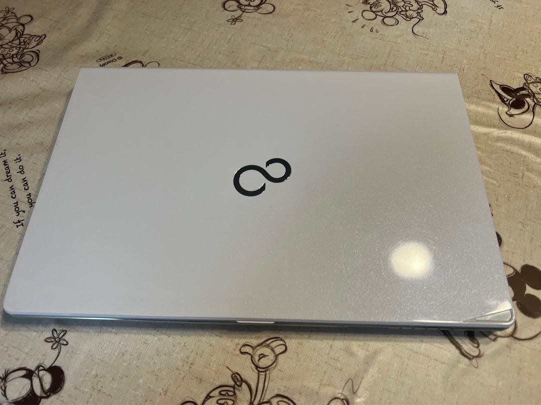 富士通　タッチパネル カメラ ノートパソコン　LIFEBOOK