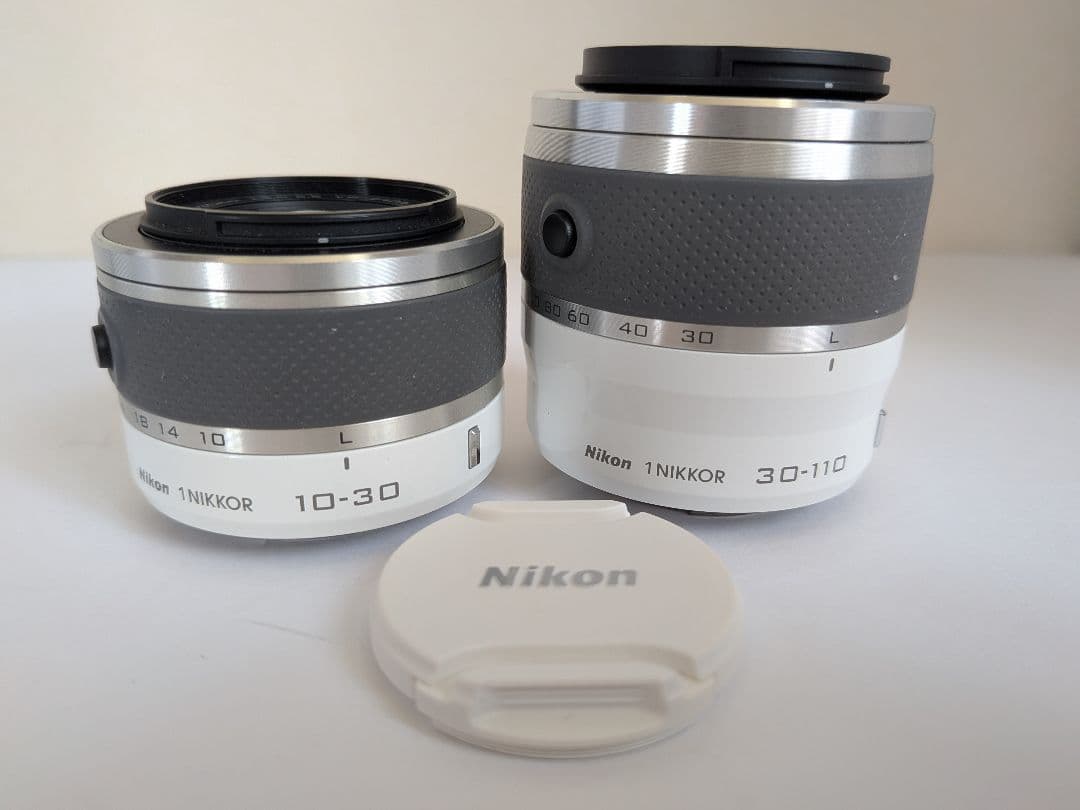 【極美品】Nikon 1 J2 ホワイト ✨大人気望遠レンズセット✨