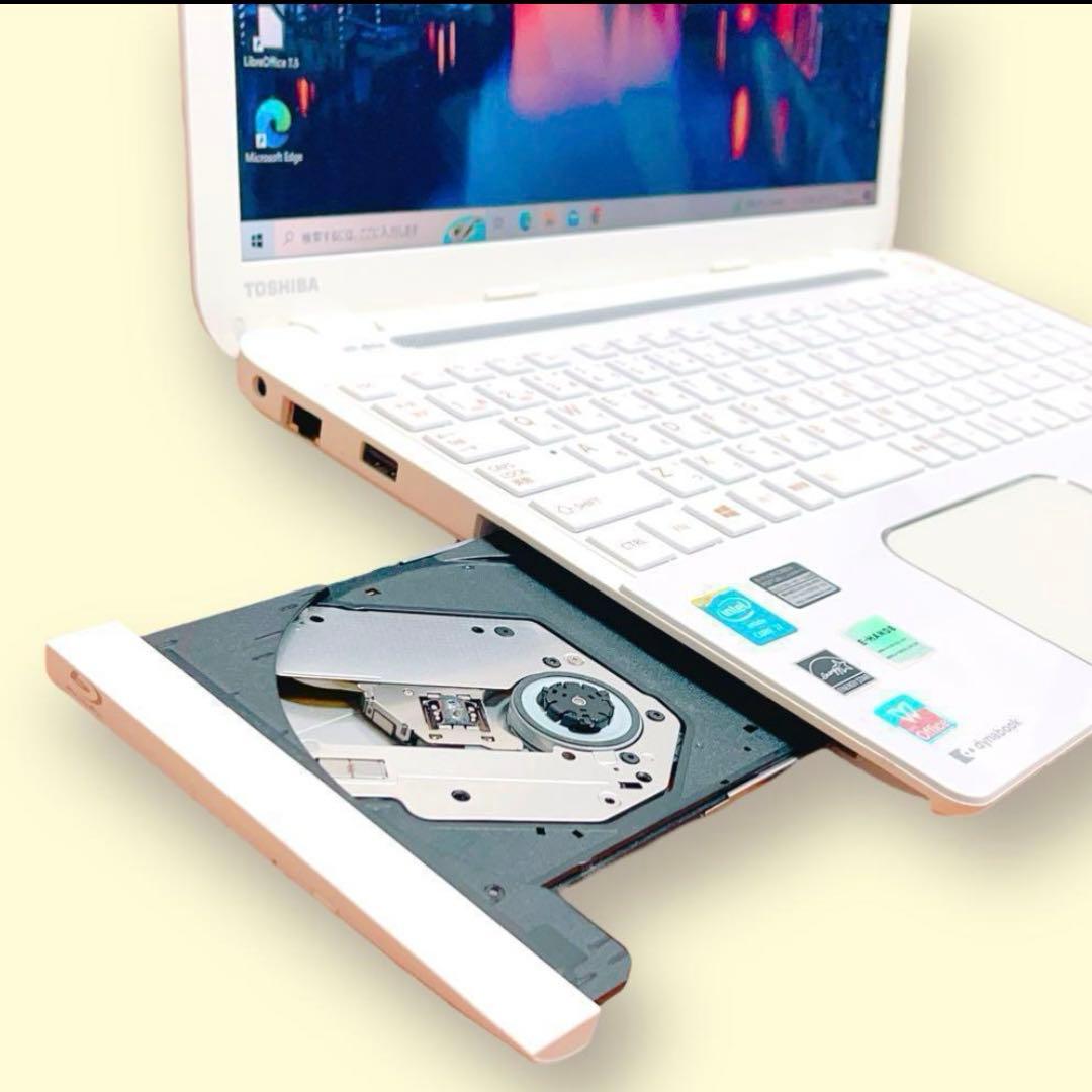 ジャンク品Core i7 SSD カメラ付き　ブルーレイ　東芝