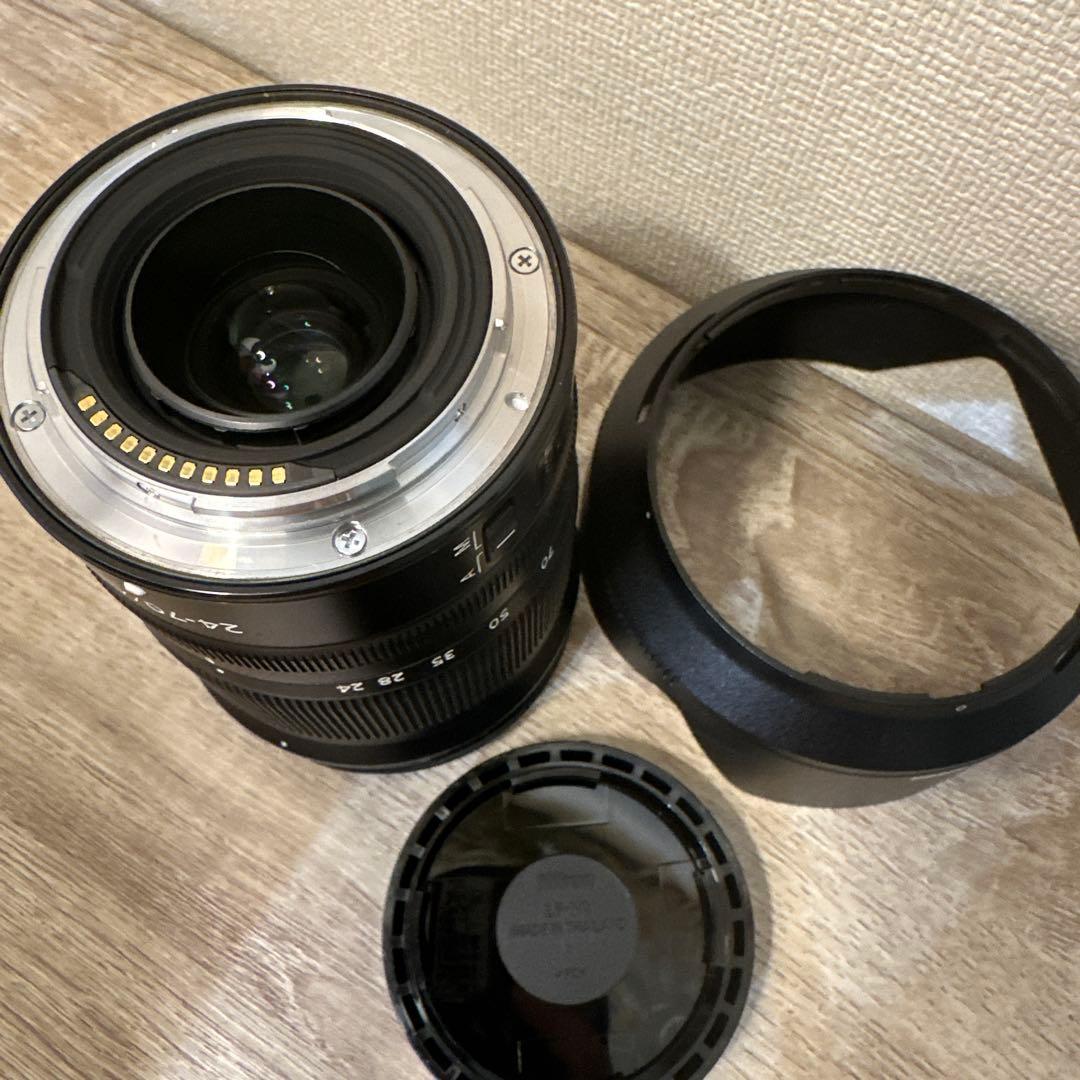 Nikon Z6 ボディ　24-70mm レンズキット