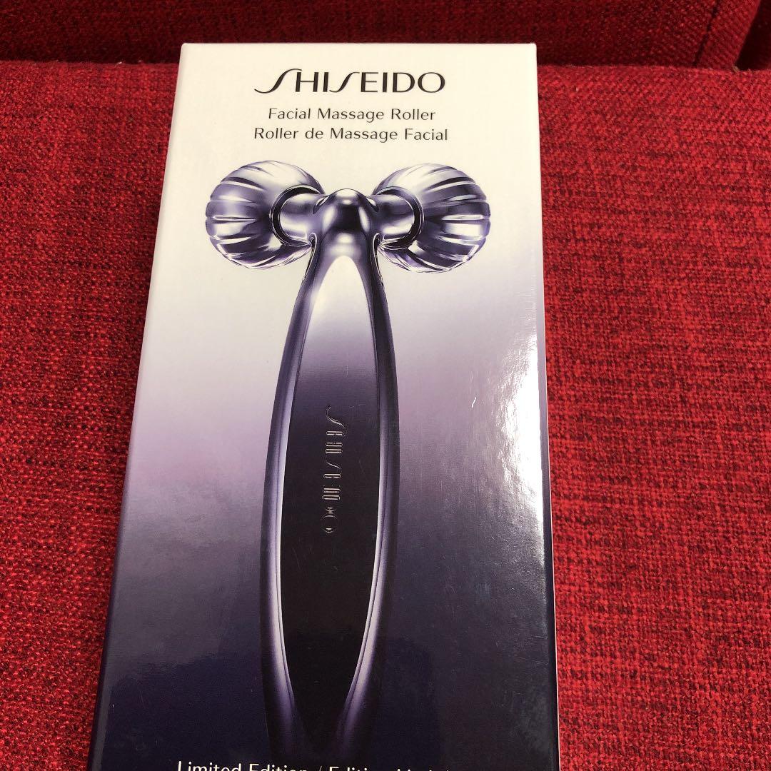 SHISEIDO フェーシャルマッサージローラー（顔用美容器具）