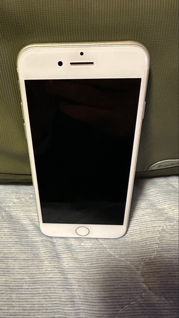 動作確認済み iPhone 8 64GB