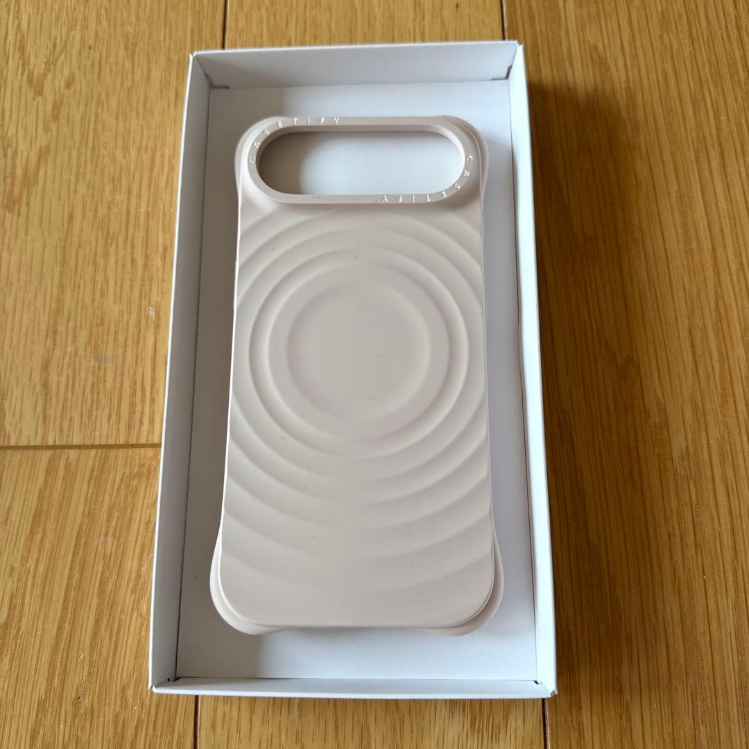 ウェーブ シリコンケース　iPhone Air CASETiFY™