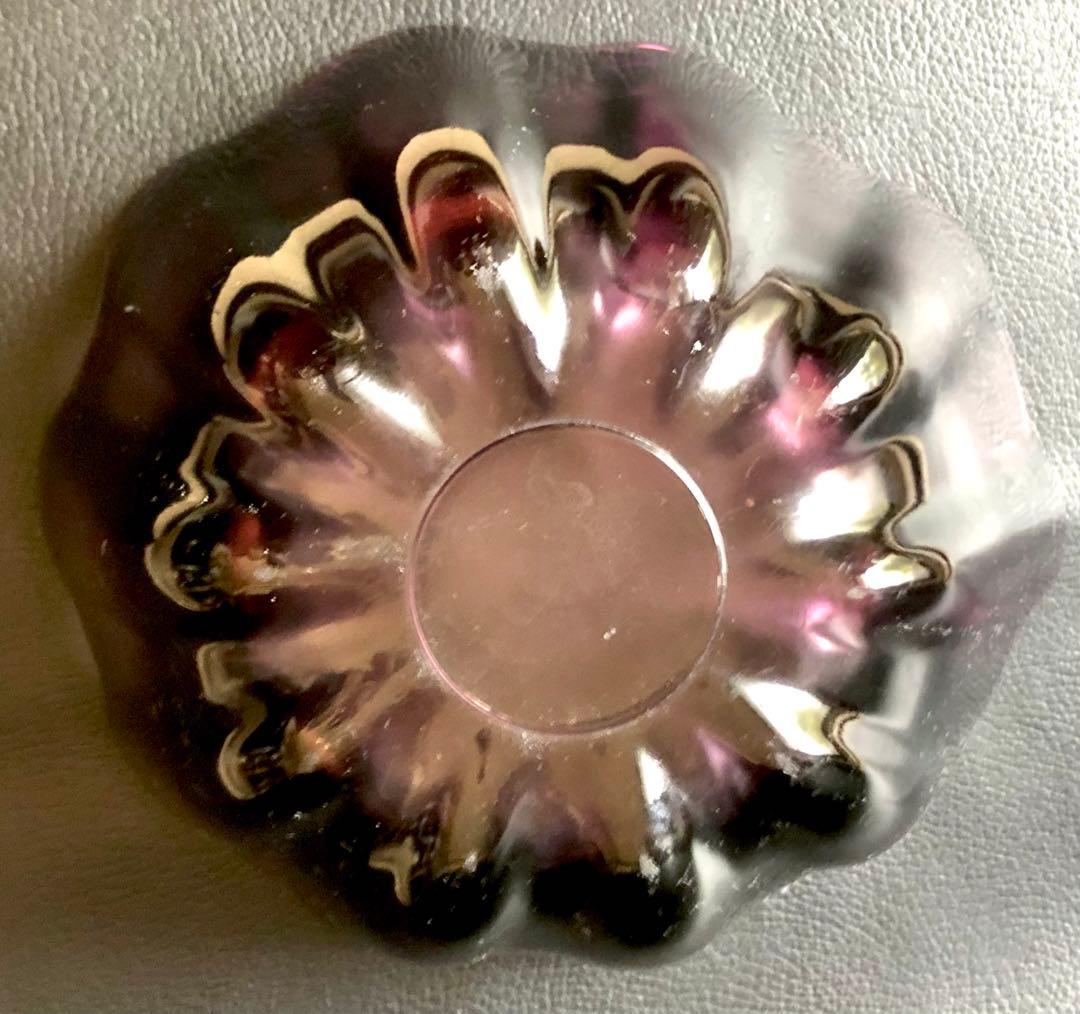 昭和 レトロ ガラス ボウル 紫 ハンドメイド　江戸紫 硝子 中鉢 深鉢　浮き花