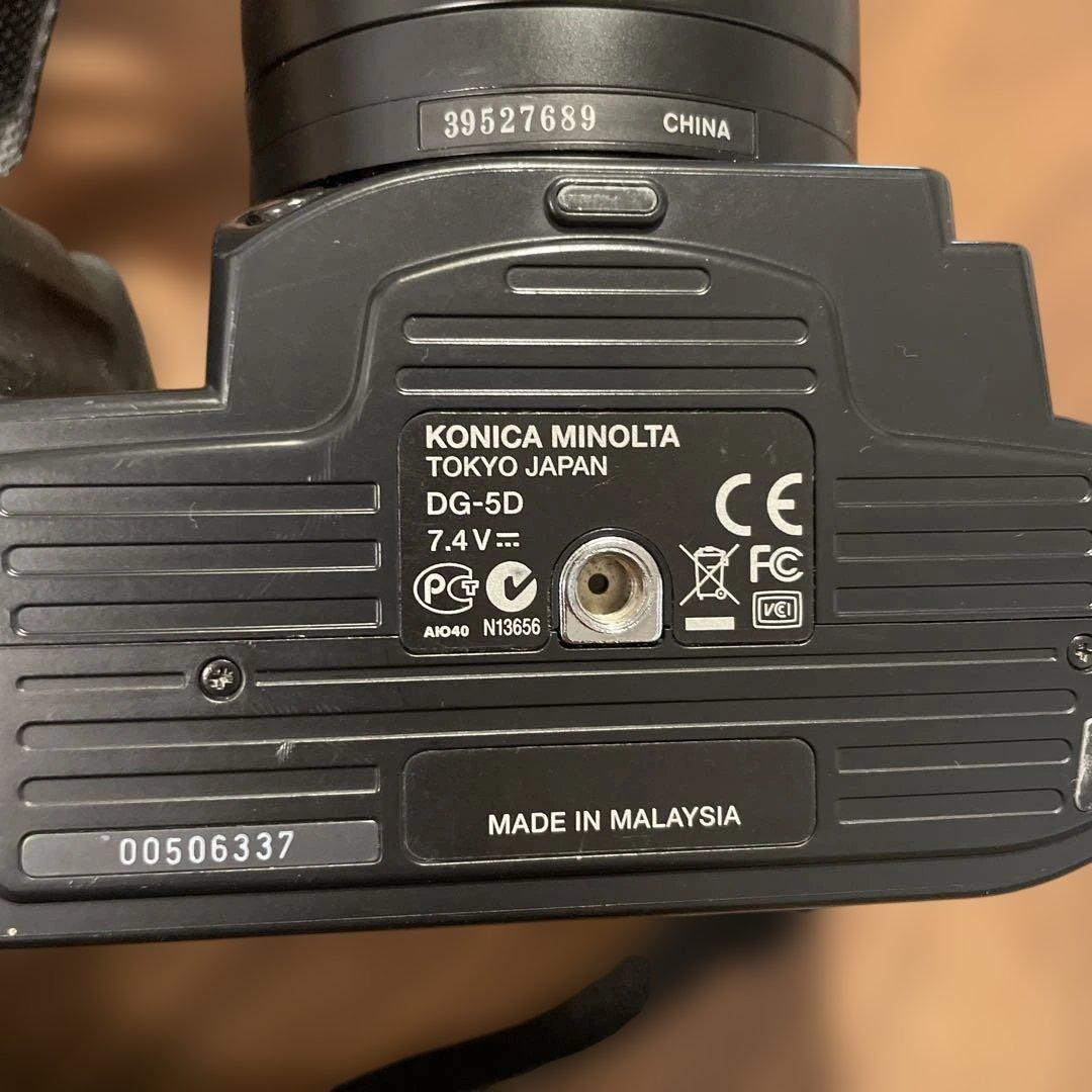 KONICA MINOLTA DG-5D デジタル一眼レフカメラ バッテリー付き