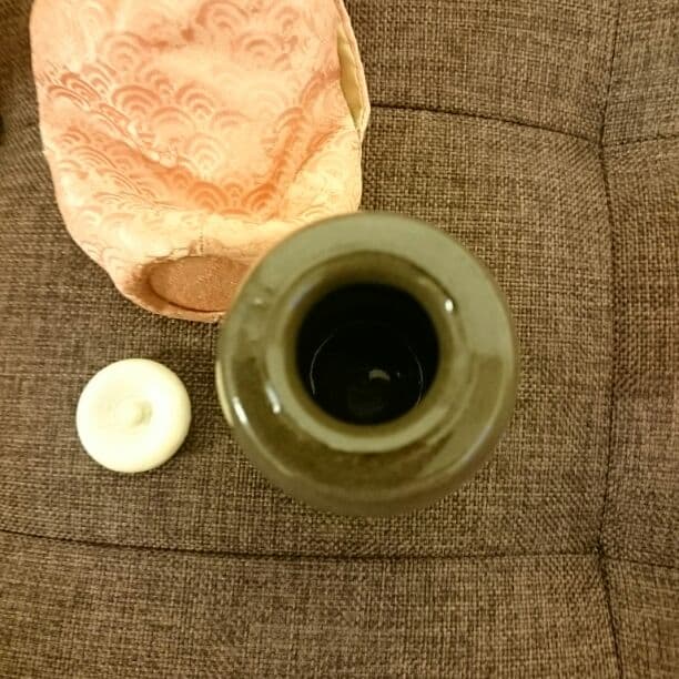 茶入  臥牛釜