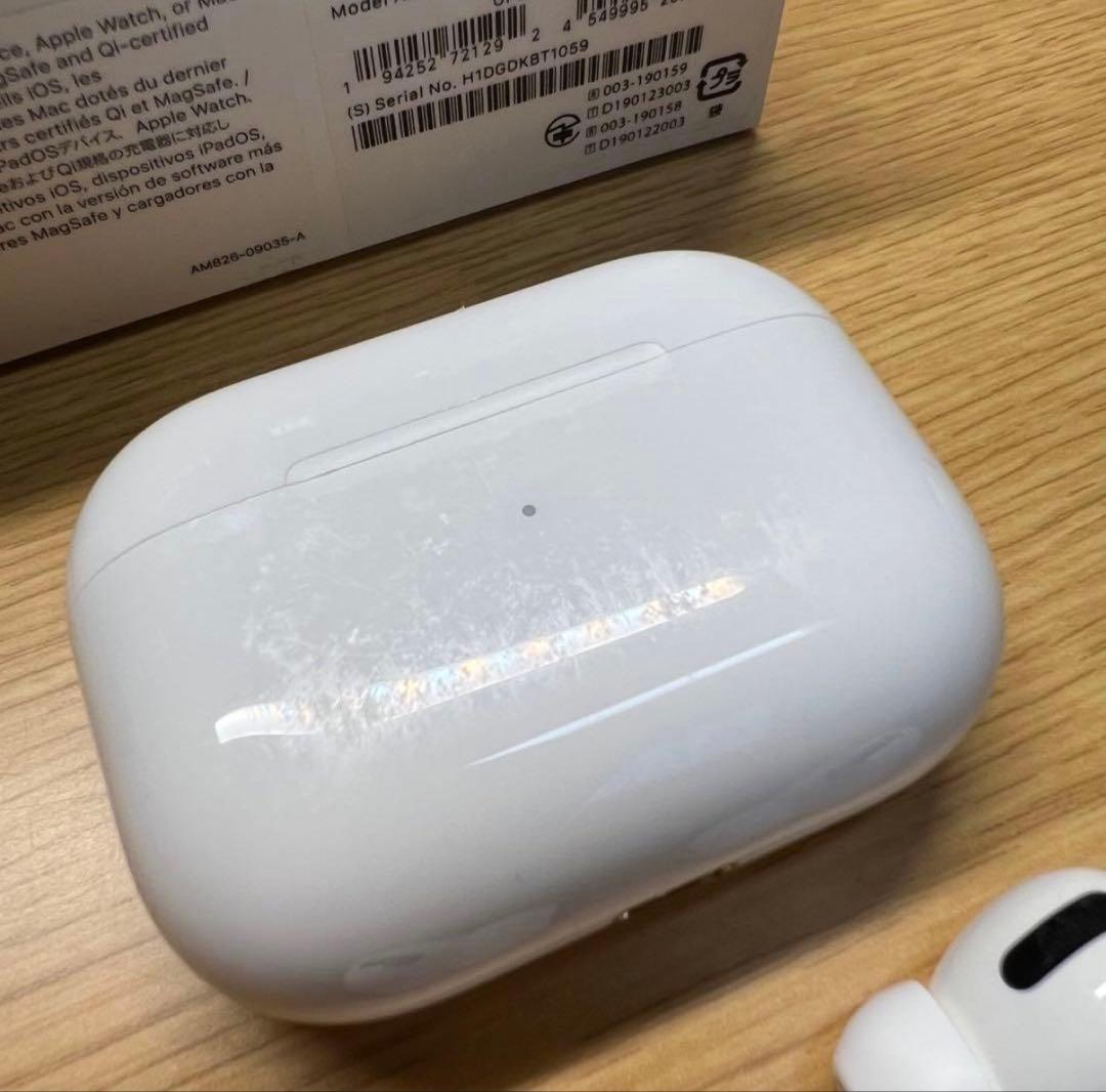 Apple AirPods Pro MagSafe 第1世代　A2083 中古