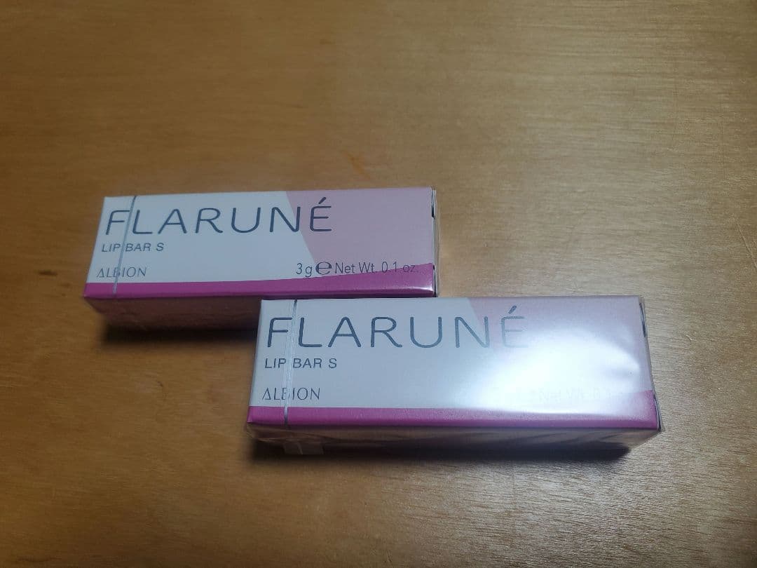 ☆2本セット☆フラルネ FLARUNE リップバー S 渡辺翔太☆リップクリーム